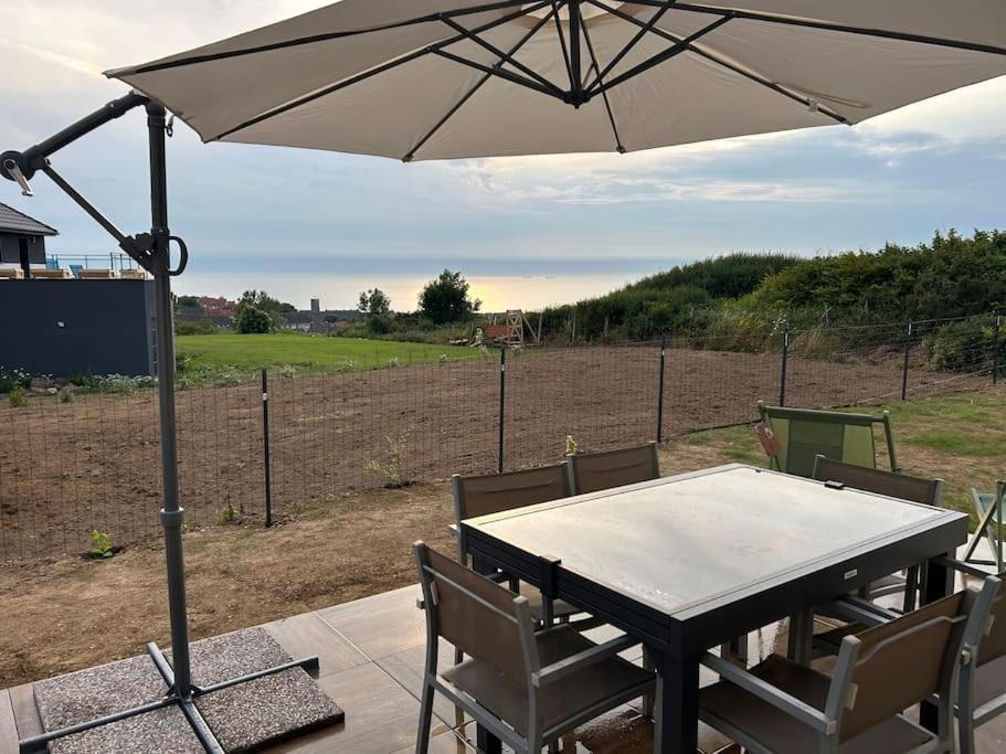 En Famille Ou Amis Avec La Mer Équihen-Plage Exteriör bild